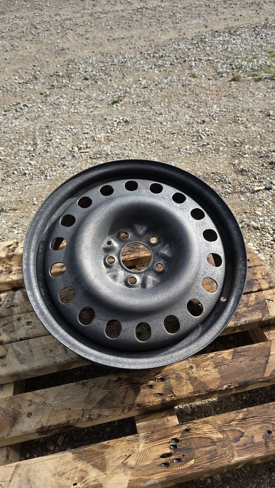 Laser-blasted steel wheel